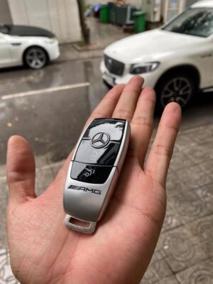 https://lamchiakhoaoto.vn/ Chìa Khóa Mercedes-Benz S63 AMG