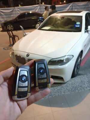 chìa khóa BMW 730Li