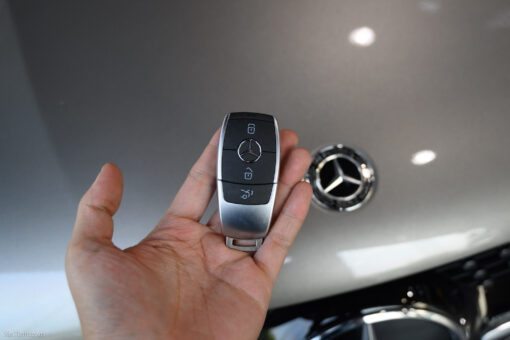 Chìa Khóa Mercedes-Benz GLC 300 Chính Hãng – Làm Mới,