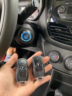 https://lamchiakhoaoto.vn/ chìa khóa VinFast Fadil