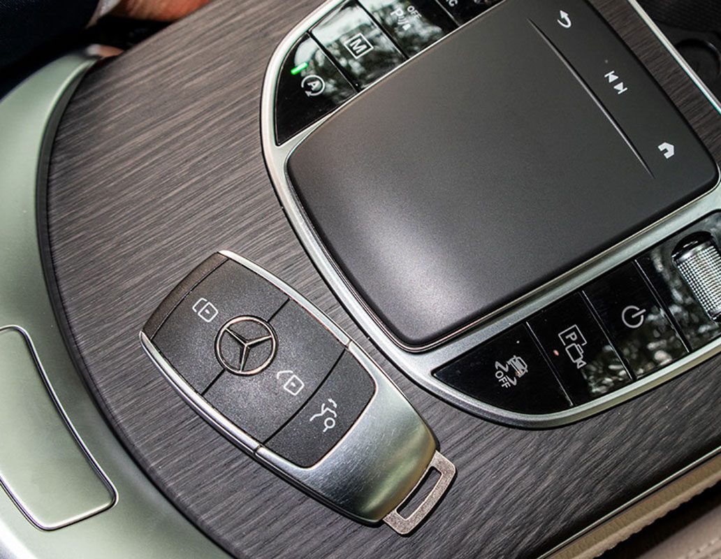 Chìa Khóa Mercedes-Benz GLC 300 - Ảnh 2