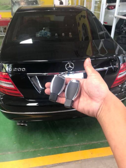 Chìa Khóa Mercedes-Benz C200 - Hình ảnh 4