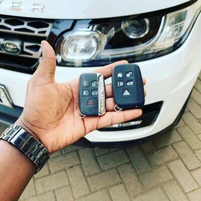 https://lamchiakhoaoto.vn/ Chìa Khóa LandRover Range Rover