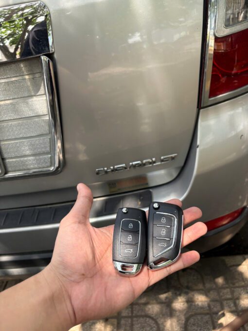 chìa khóa Chevrolet Captiva mất hết chìa - Hình ảnh 3